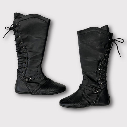 European vintage black corset calf boots